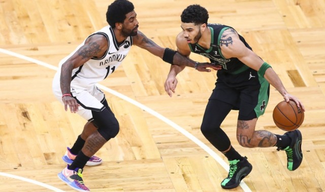  杰伦布朗末节接管比赛绿军险胜76人保持不败