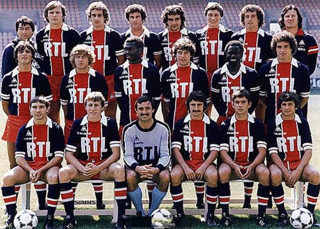  巴黎圣日耳曼主场完胜对手稳固榜首位置  